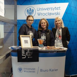 zdjęcie z Targów Pracy i Praktyk - zespół ABK